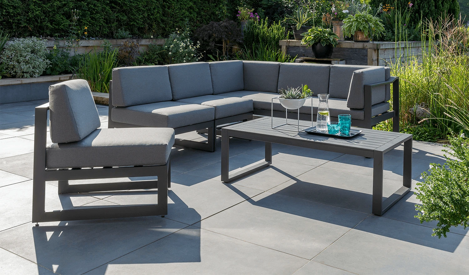 Kettler Menos Versa Corner Sofa Set 3 Kettler Menos Versa Corner Sofa Set