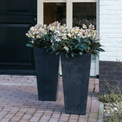 Artstone Vase Ella Black Medium