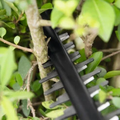 Bosch AHS 50-20 Li Cordless Hedge Trimmer 11 Bosch AHS 50-20 Li Cordless Hedge Trimmer -Fresh Gardenly Store ahs 50 20li teeth 1