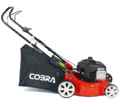 Cobra 40cm Petrol Push Mower With Briggs And Stratton Engine - M40B -Fresh Gardenly Store cobra M40B side giant