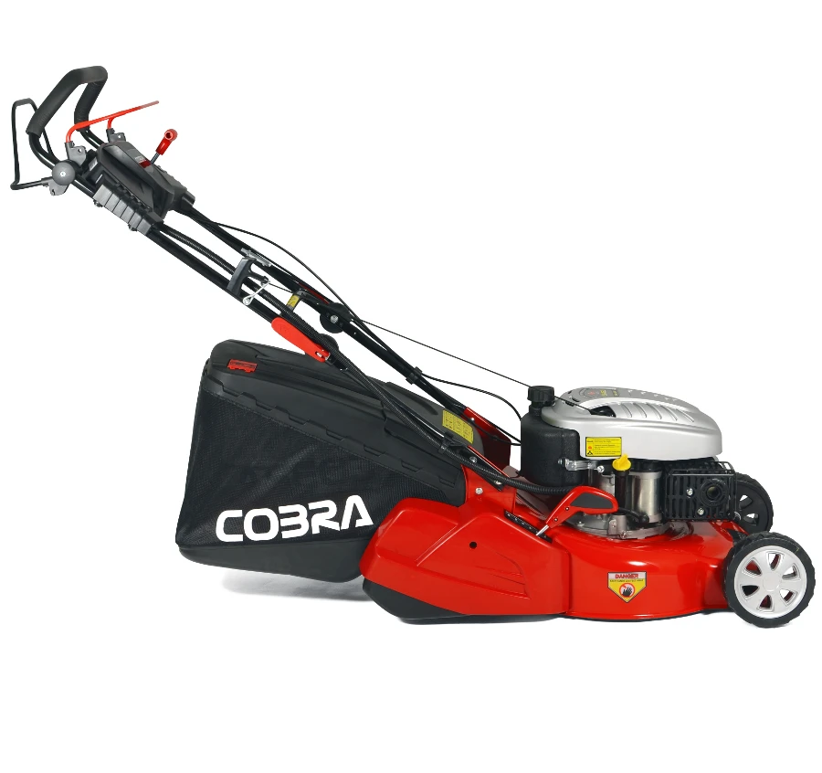 Cobra 46cm Self Propelled Petrol Mower, Rear Roller, Electric Start 5 Cobra 46cm Self Propelled Petrol Mower, Rear Roller, Electric Start - Image 3