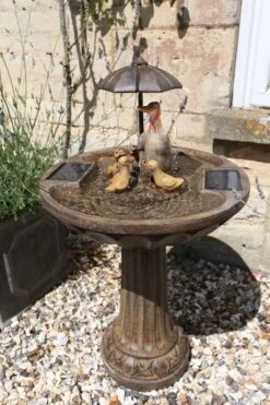 Solar Powered Water Feature - Duck Family -Fresh Gardenly Store duck family fountain