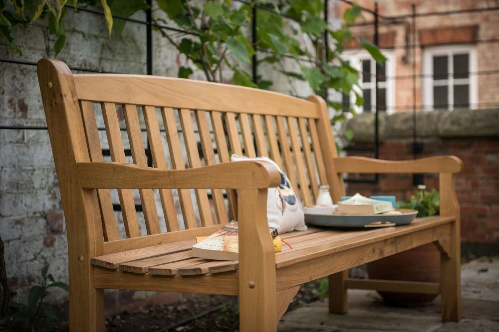 Heritage Oak 6ft Garden Bench - 4 Seater 4 Heritage Oak 6ft Garden Bench - 4 Seater - Image 2