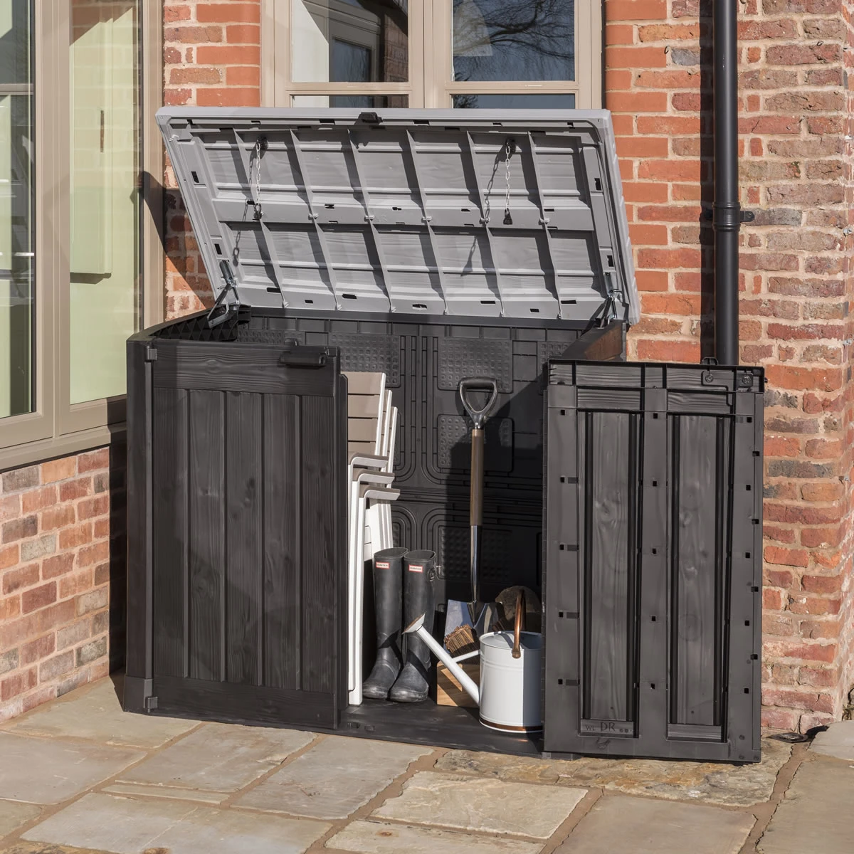 Keter Hideaway XL Garden Storage Box - Anthracite 5 Keter Hideaway XL Garden Storage Box - Anthracite - Image 3