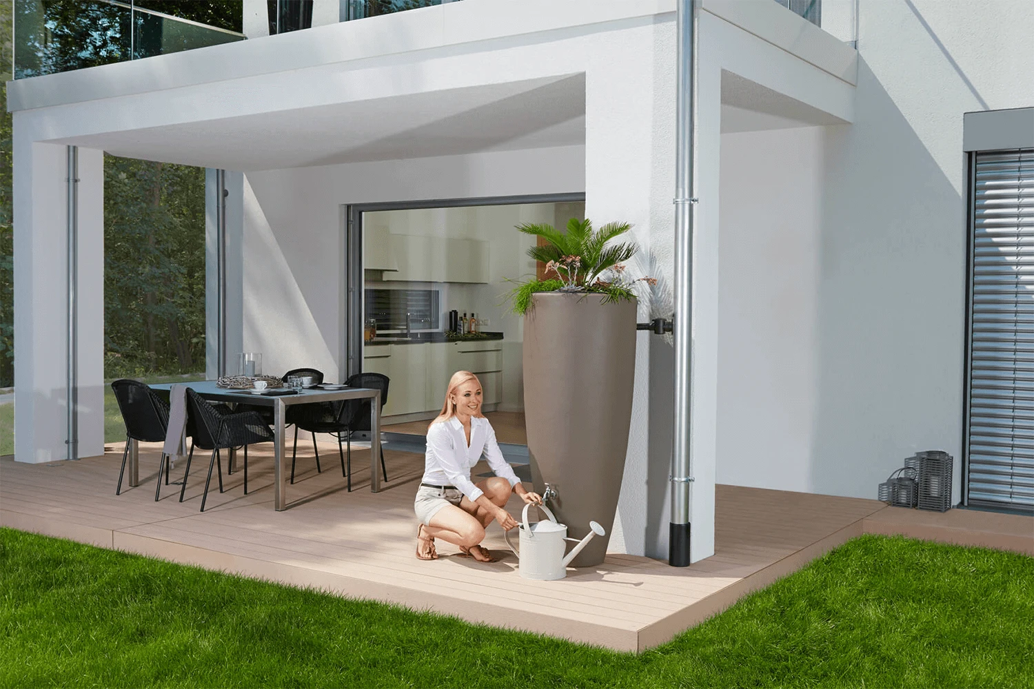 Garantia 2in1 Water Collector, 300 Litres, With Plant Cup In Taupe 3 Garantia 2in1 Water Collector, 300 Litres, With Plant Cup In Taupe