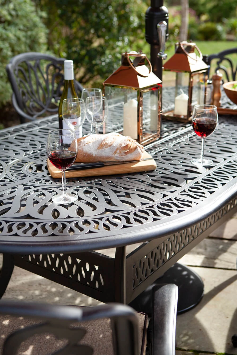 Hartman Amalfi 6 Seat Oval Dining Set In Bronze/Amber 4 Hartman Amalfi 6 Seat Oval Dining Set In Bronze/Amber - Image 2