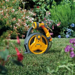 Hozelock 10m Pico Reel - 2425 -Fresh Gardenly Store l hozelock 2425 lifestyle 01